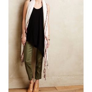 Left of Center Biased Scoop Tank